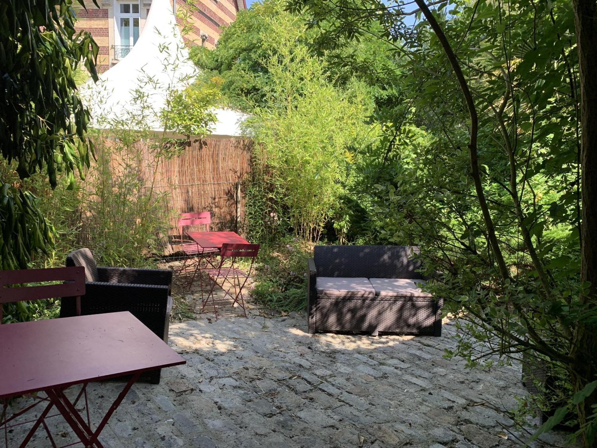 Les Jardins Carnot Hotel Compiègne Buitenkant foto